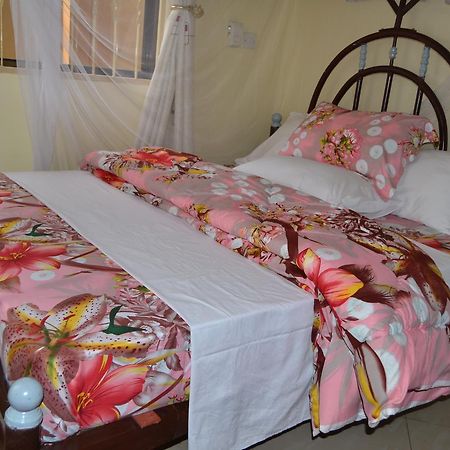 Barcelona Lodge Bagamoyo Extérieur photo