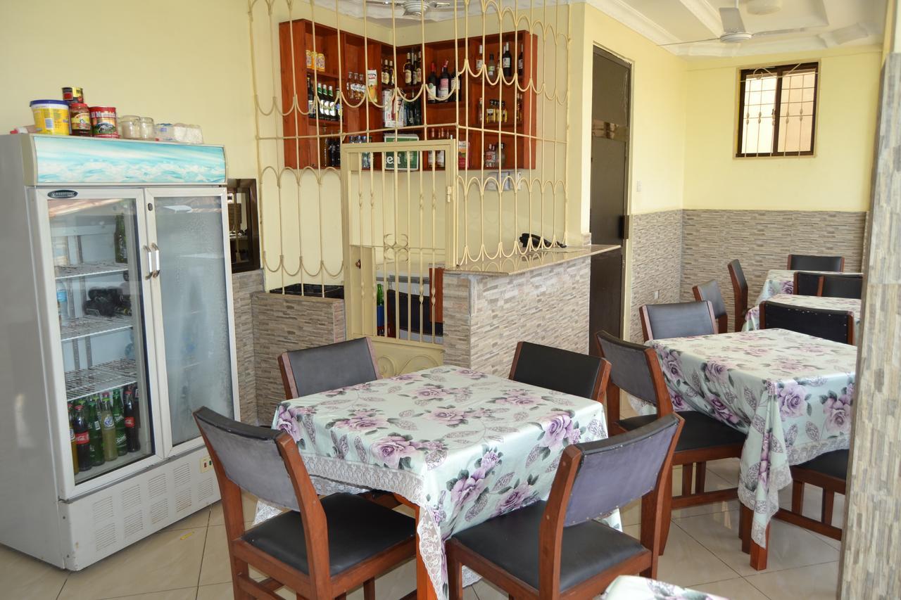Barcelona Lodge Bagamoyo Extérieur photo
