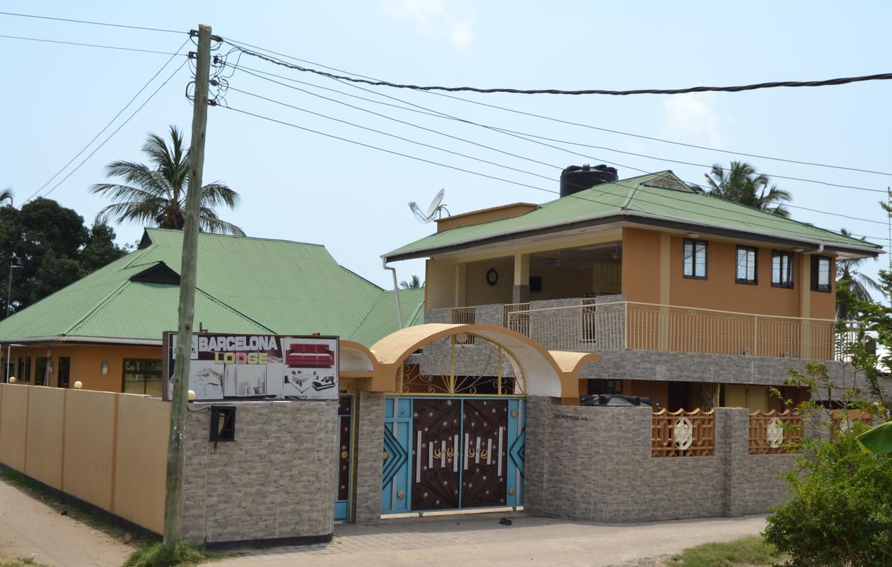 Barcelona Lodge Bagamoyo Extérieur photo